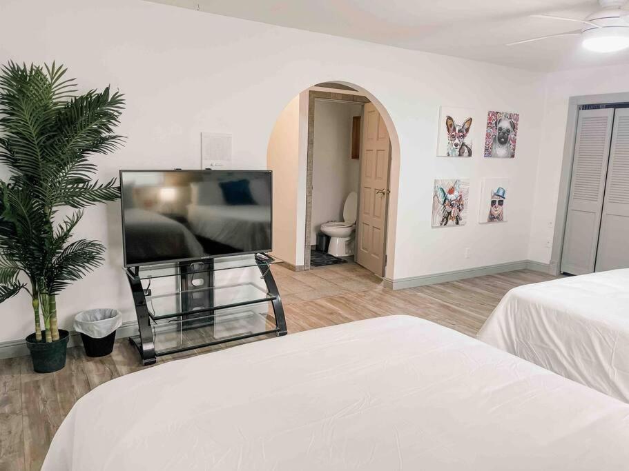 *Entertainment Villa* 5Min To Strip Optional Heated Pool Jacuzzi! Las Vegas Exterior photo