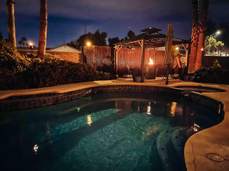 *Entertainment Villa* 5Min To Strip Optional Heated Pool Jacuzzi! Las Vegas Exterior photo